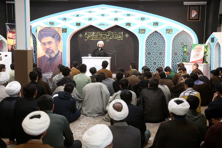 تصاویر/ مراسم اربعین بنده‌ی خدا، شهید علی لاریجانی