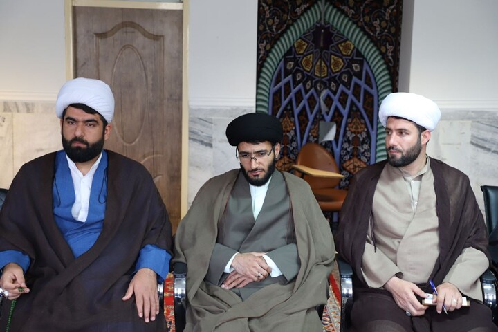 تصاویر /جلسه مدیران مدارس علمیه استان کردستان