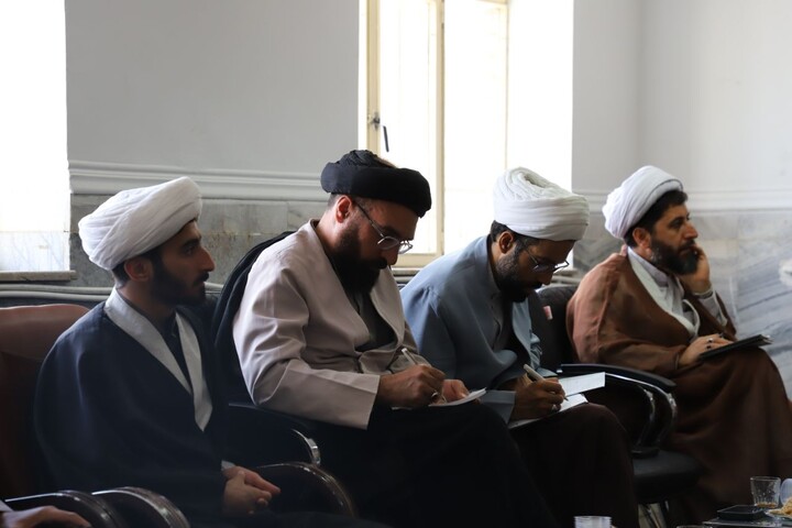 تصاویر /جلسه مدیران مدارس علمیه استان کردستان