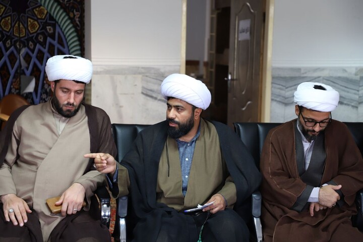 تصاویر /جلسه مدیران مدارس علمیه استان کردستان