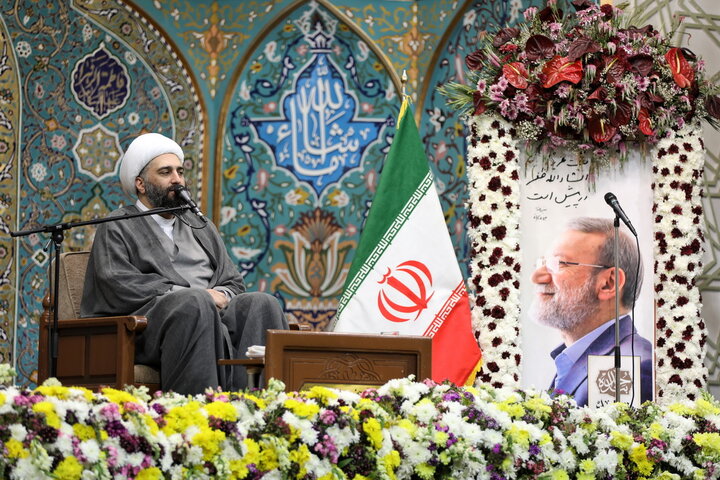بزرگداشت چهلم شهیدان لاریجانی در حرم مطهر بانوی کرامت