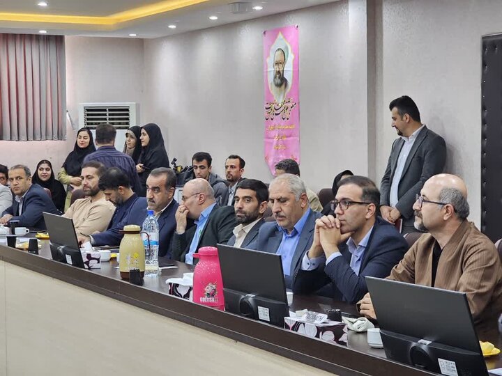 تصاوییر/ آیین تجلیل از معلمان و مدیران برتر مدارس استان کردستان