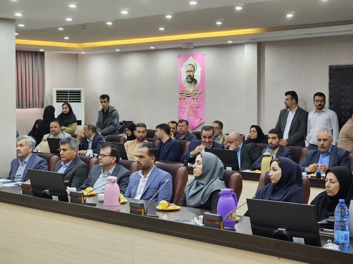 تصاوییر/ آیین تجلیل از معلمان و مدیران برتر مدارس استان کردستان