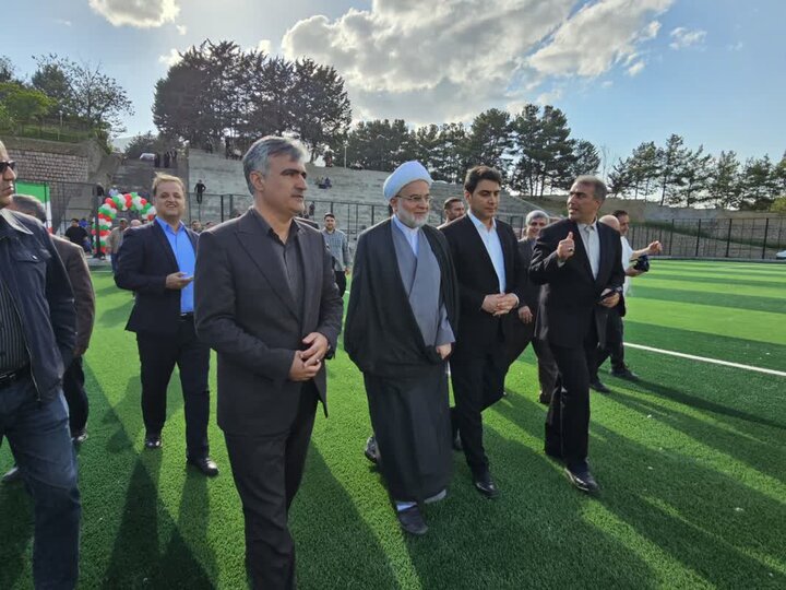 تصاوییر/ آیین تجلیل از معلمان و مدیران برتر مدارس استان کردستان