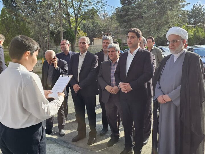 تصاوییر/ آیین تجلیل از معلمان و مدیران برتر مدارس استان کردستان