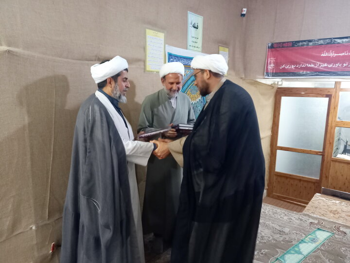 تصاویر/ تجلیل از اساتید حوزه علمیه منطقه کاشان