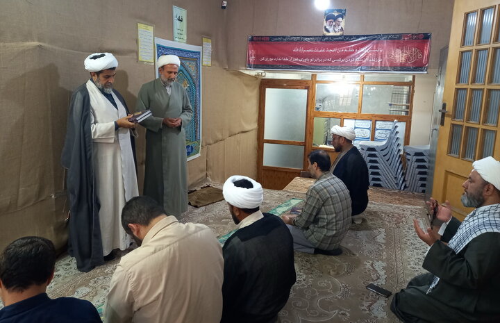 تصاویر/ تجلیل از اساتید حوزه علمیه منطقه کاشان