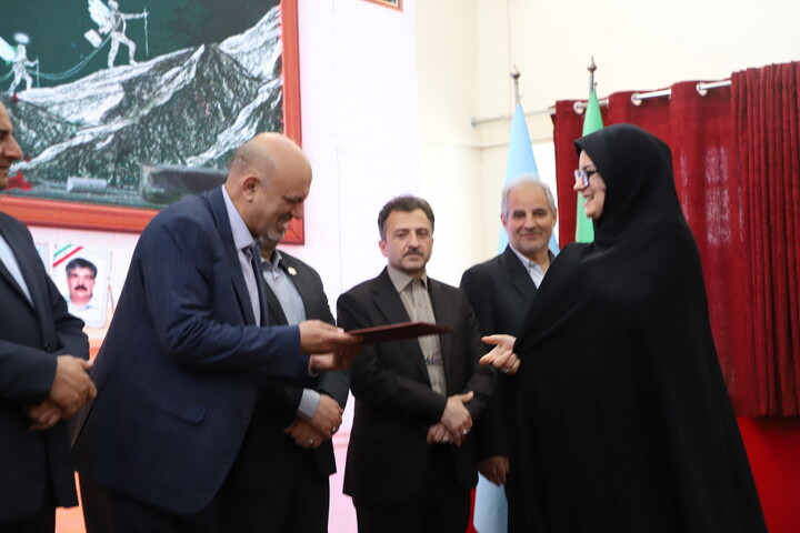 زنگ سپاس معلم در تبریز