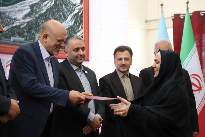 زنگ سپاس معلم در تبریز