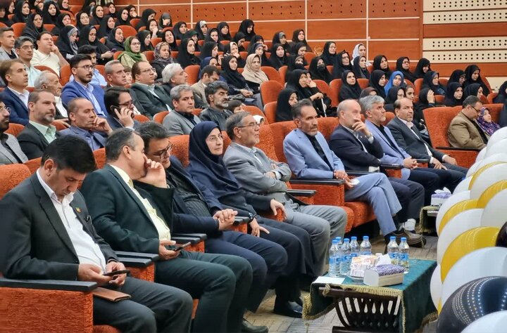 تصاویر/همایش بزرگ سپاس معلم در اراک