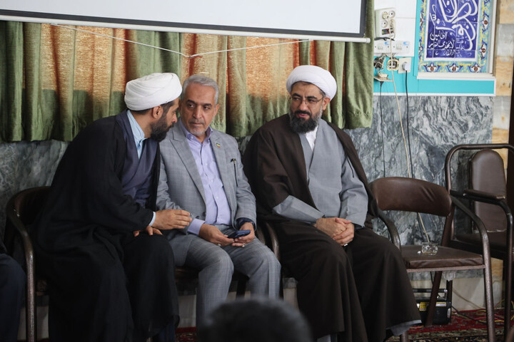 تصاویر / بررسی مشکلات و دغدغه اهالی روستای تفریجان توسط نماینده ولی فقیه در استان و استاندار همدان