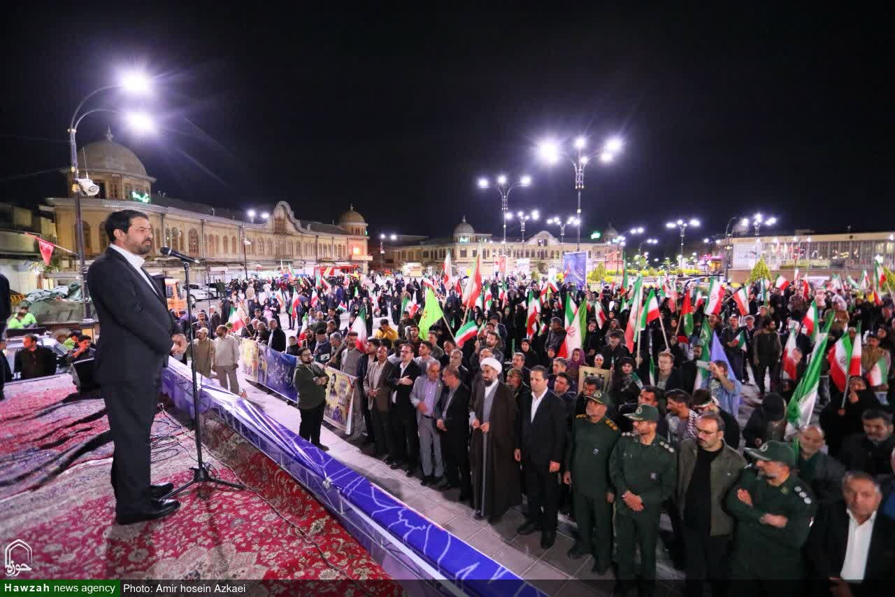 تصاویر/ اجتماع بزرگ اقتدار جان‌فدا و بیعت جامعه کار و تولید همدان با رهبر معظم انقلاب