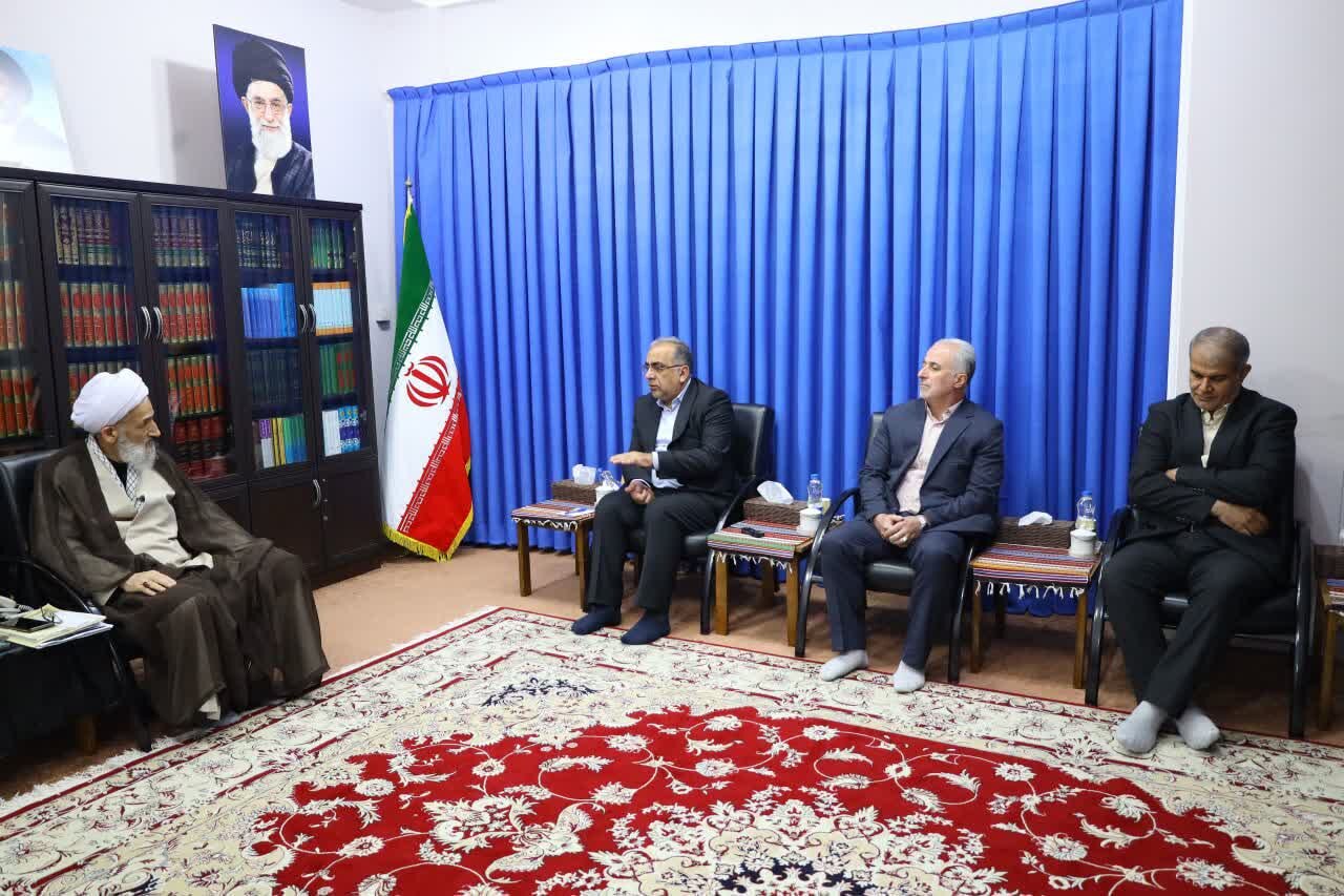 نظارت بر قیمت کالاها در بازار و مدیریت بحران‌های اقتصادی یک جهاد بزرگ است
