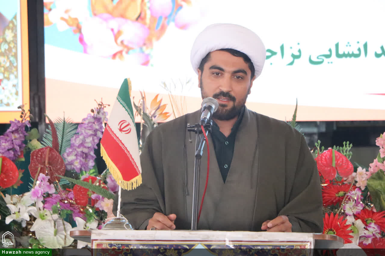معلمان، چراغ هدایت در عرصه‌های علم، فرهنگ و نظامی هستند