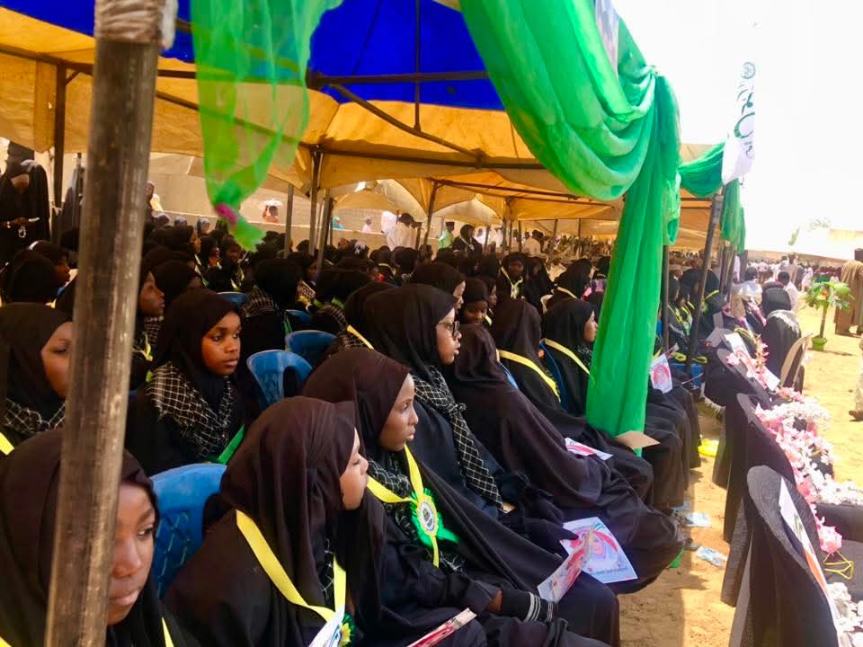 حرکت اسلامی مراسم جشن حفظ قرآن کریم بیش از دویست دانش‌آموز را همراه با گرامی‌داشت یاد دانش‌آموزان مدرسه میناب برگزار کرد