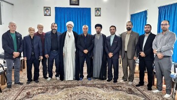 تصاویر/ دیدار ریاست جدید اداره گاز بهشهر با امام جمعه شهرستان