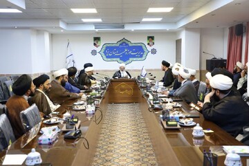 تصاویر/ نشست بصیرتی مدیریت حوزه علمیه استان با حضور آیت الله ناصری