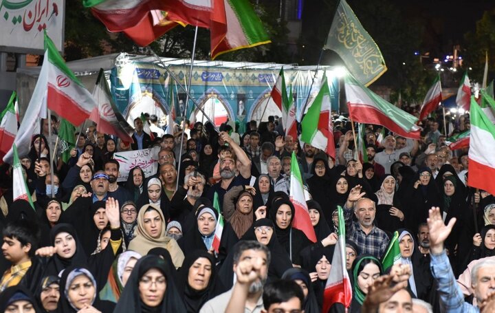 تصاویر/ اجتماع حامیان وطن در منطقه ۴ تهران