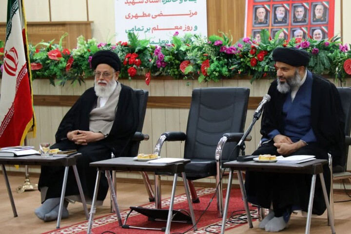 تصاویر/ مراسم گرامیداشت آیت‌الله شهید مرتضی مطهری (ره) و  مقام معلم در مدرسه علمیه مدینة العلم کاظمیه یزد برگزار شد