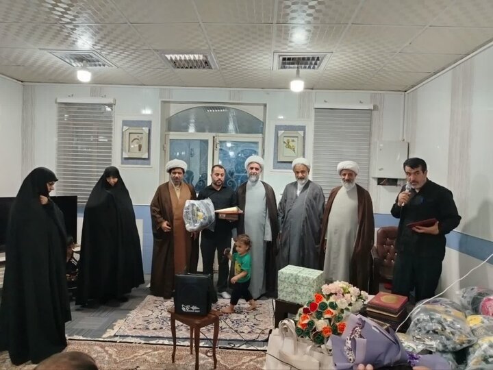 تصاویر/ مراسم تجلیل از اساتید حوزه علمیه خواهران در برازجان