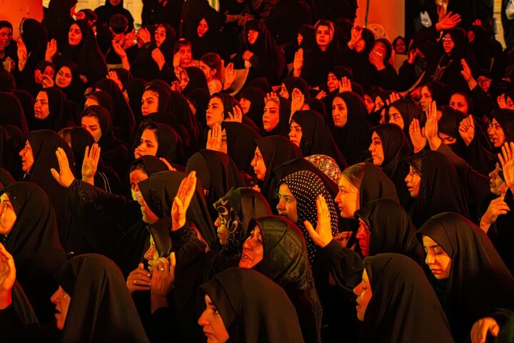 تصاویر / وداع با ۱۴ شهید گردان تخریب استان زنجان