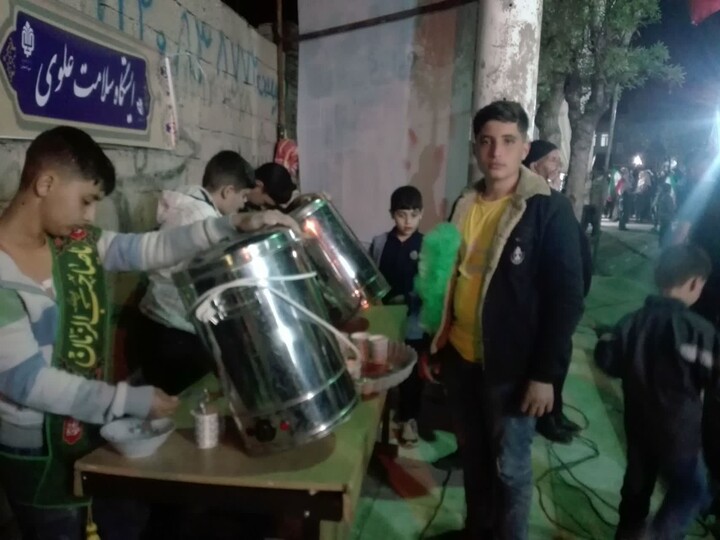 تصلویر | فعالیت طلاب و روحانیون شهرستان لیلان در تجمعات شبانه این شهرستان