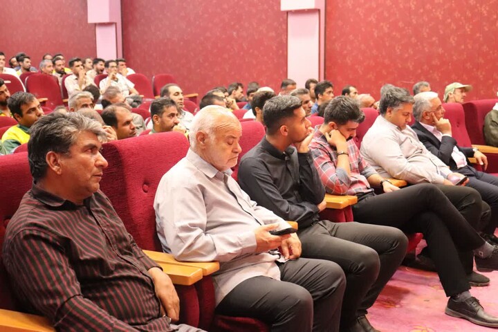 تصاویر/گرامیداشت روز کارگر در شهرستان انار