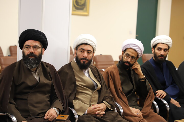 تصاویر/دیدار مدیران حوزوی استان کردستان به مناسبت سالروز شهادت استاد علامه مرتضی مطهری و گرامیداشت مقام شامخ معلم و استاد