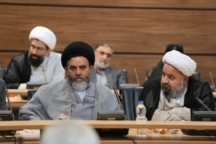 تصاویر /  برگزاری اولین جلسه شورای فرهنگ عمومی در سال 1405