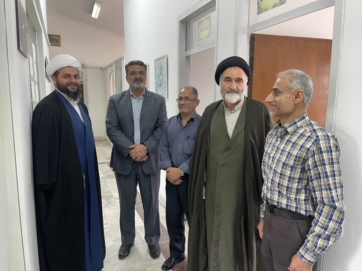 تصاویر/ دیدارهای امروز امام جمعه نوشهر از «اداره فرهنگ و ارشاد اسلامی» و ساختمان دوم شهرداری