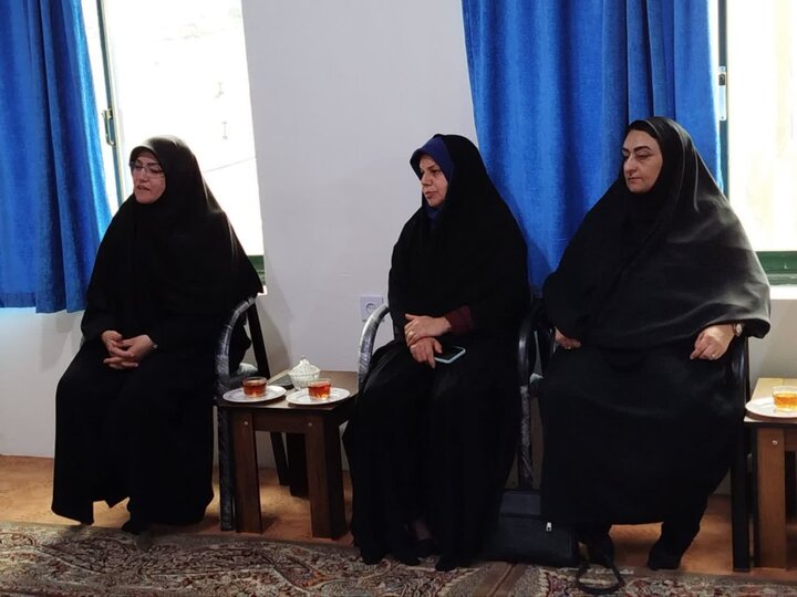 تصاویر/ دیدار  رئیس آموزش و پرورش بهشهر با امام جمعه شهرستان
