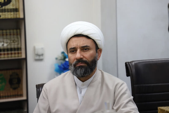 تصاویر/ جلسه تشکیل کانون دانش آموختگان طلاب شاغل در آموزش و پرورش کردستان