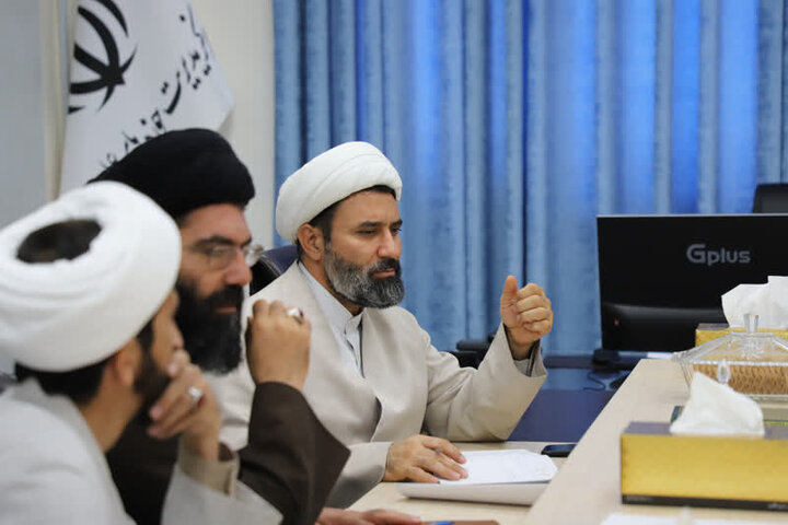 تصاویر/ جلسه تشکیل کانون دانش آموختگان طلاب شاغل در آموزش و پرورش کردستان