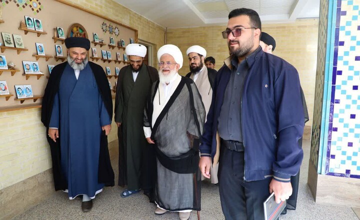 تصاویر/ نشست بصیرتی این هفته مدیریت حوزه علمیه استان با حضور آیت الله محمدرضا ناصری برگزار شد