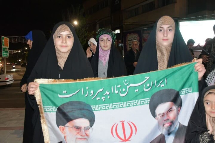 تصاویر / برگزاری موکب رهبر شهید به میزبانی مدرسه علمیه معصومیه تبریز