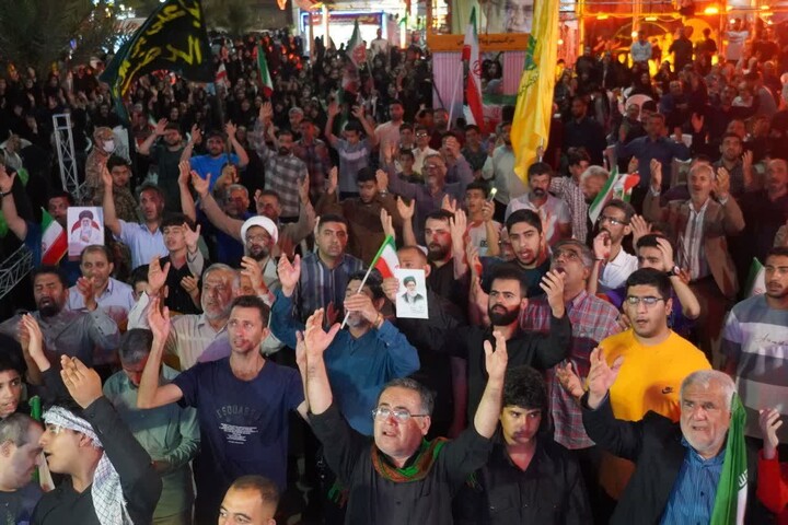 تصاویر/اجتماع پرشور مردم انقلابی شهرستان امیدیه با سخنرانی عضو مجلس خبرگان رهبری