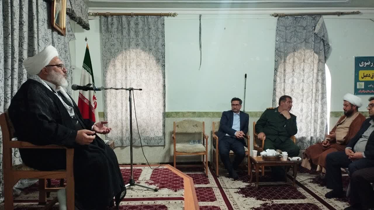 تجلیل از مقام استاد در مراسم گرامیداشت هفته معلم در میاندوآب+ تصاویر