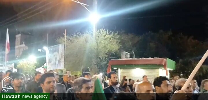 فیلم| حضور حماسی مردم پلدختر در تجمع شبانه