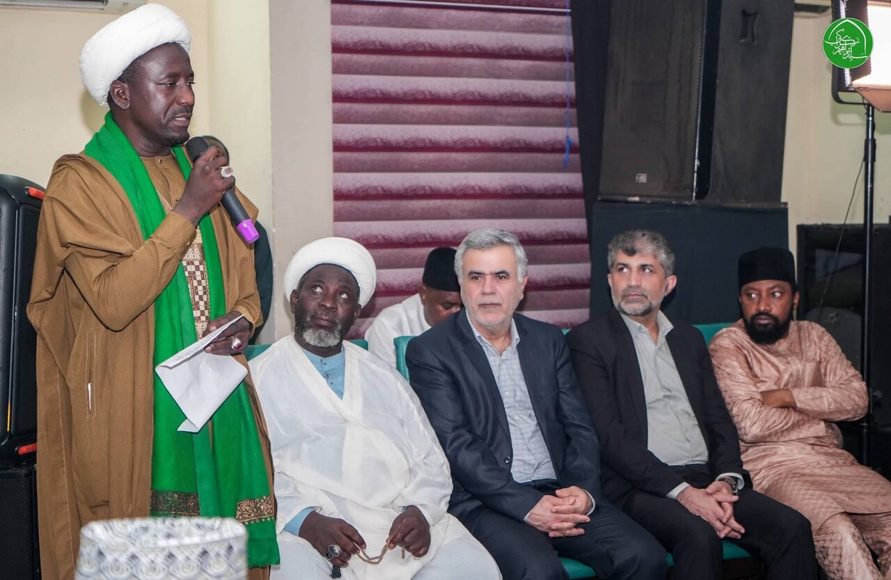 Mémorisateurs du Saint Coran au Nigeria ont rendu hommage à la mémoire des élèves martyrs de Minab