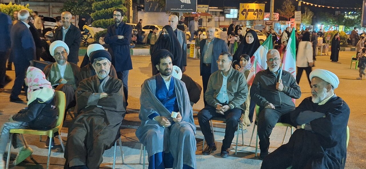 خیابان جمهوری جولانگاه کرسی‌های آزاداندیشی «جنگ رمضان» شد