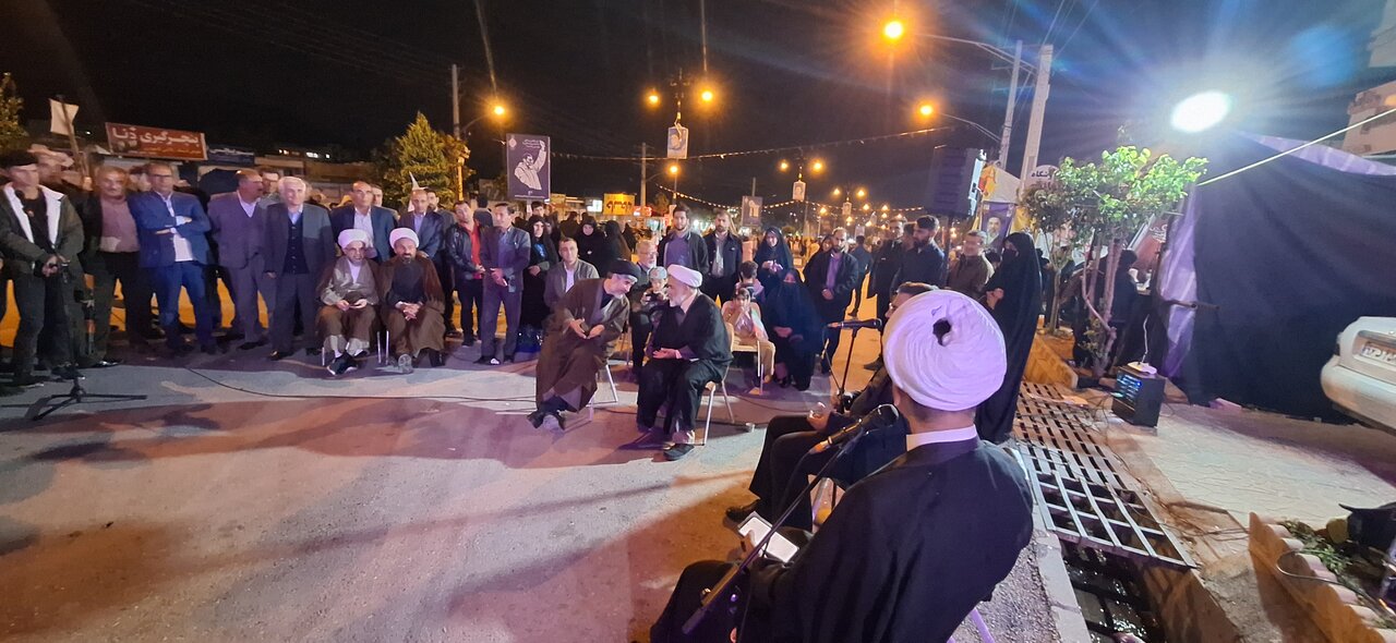 خیابان جمهوری جولانگاه کرسی‌های آزاداندیشی «جنگ رمضان» شد