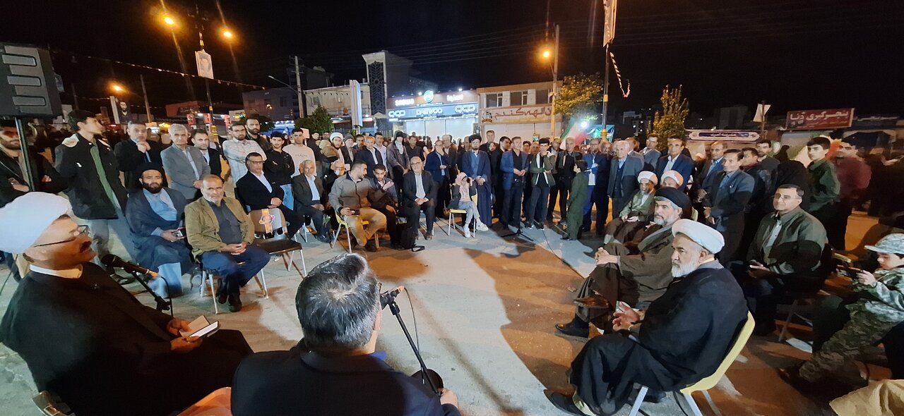 خیابان جمهوری جولانگاه کرسی‌های آزاداندیشی «جنگ رمضان» شد