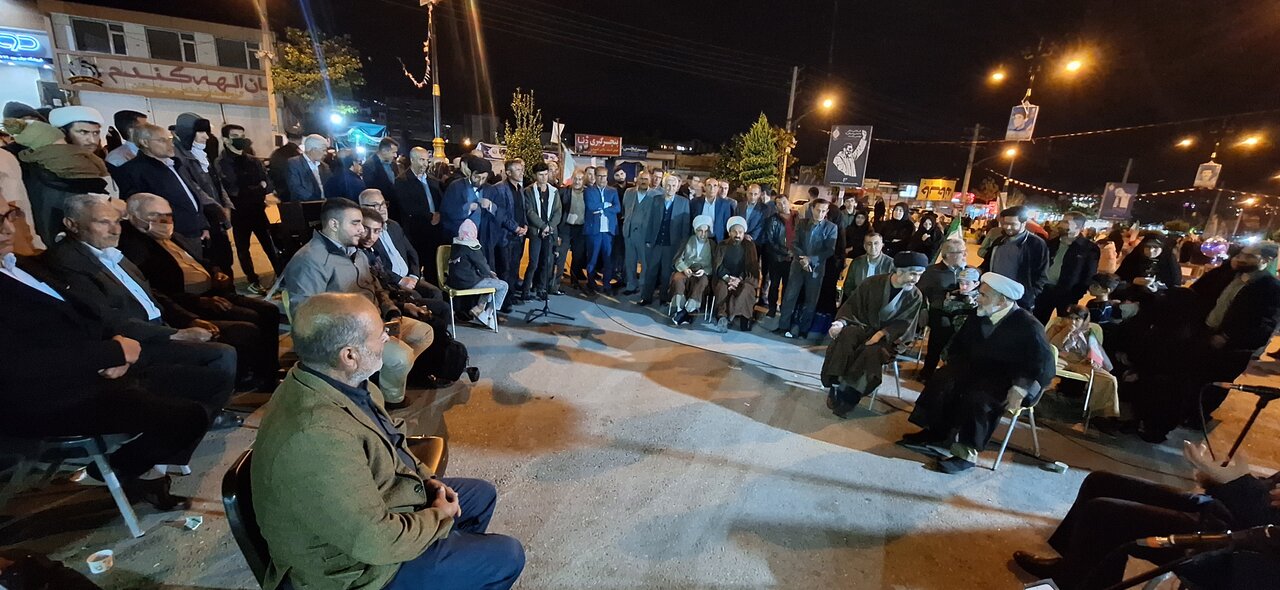 خیابان جمهوری جولانگاه کرسی‌های آزاداندیشی «جنگ رمضان» شد