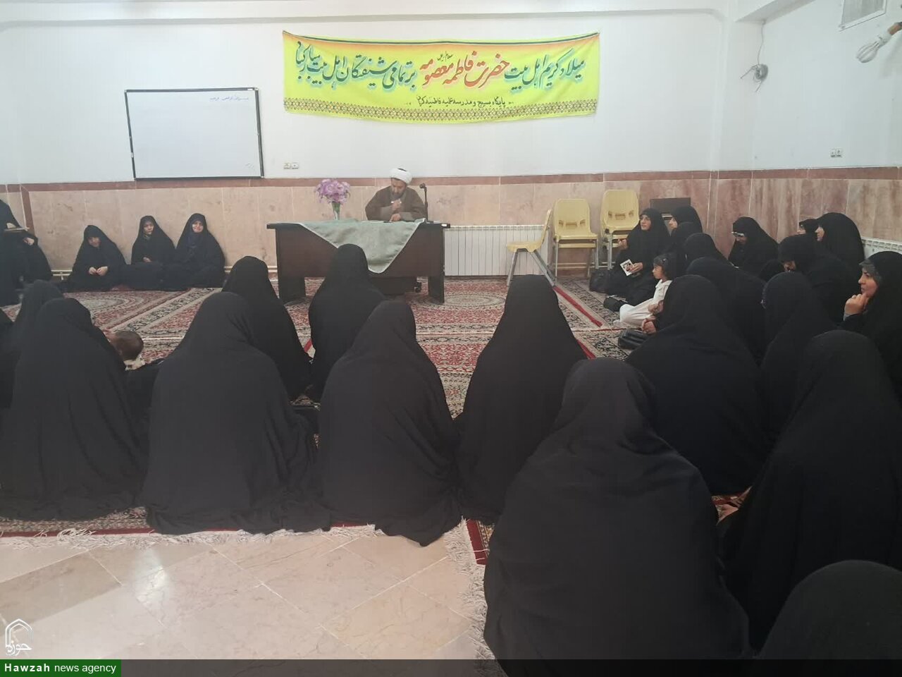 تصاویر/ جلسه ماهیانه بانوان‌ مبلغ طرح امین شهرستان کرمان