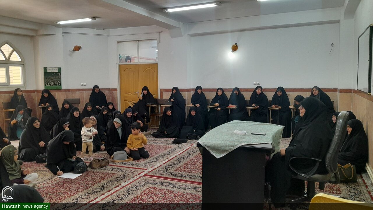 تصاویر/ جلسه ماهیانه بانوان‌ مبلغ طرح امین شهرستان کرمان