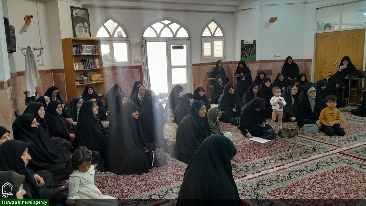 تصاویر/ جلسه ماهیانه بانوان‌ مبلغ طرح امین شهرستان کرمان