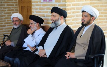 تصاویر/ مراسم تجلیل از اساتید مدرسه علمیه سطح عالی خان یزد
