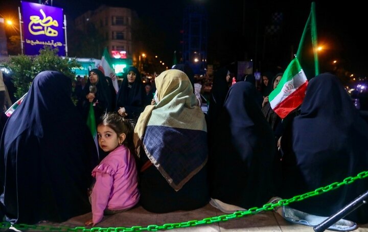 تصاویر/ تجمع حمایت از وطن در منطقه ۴ تهران