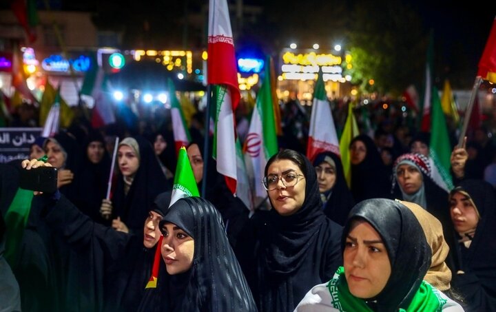 تصاویر/ تجمع حمایت از وطن در منطقه ۴ تهران