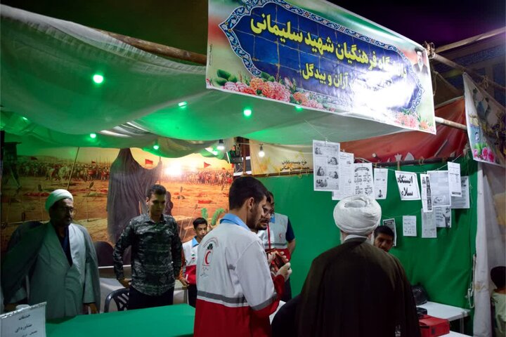 تصاویر حوزه. امام جمعه شهرستان آران و بیدگل همراه با حجت الاسلام ادیب یزدی در تجمعات شبانه پرشور مردم آران و بیدگل